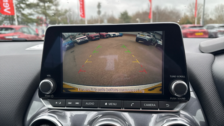 Nissan Juke 1.0 DiG-T 114 Acenta 5dr Petrol Hatchback